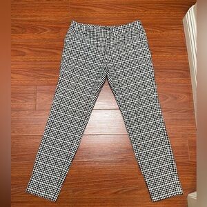 Women’s Express Columnist Ankle Pants 2R Black And White Trousers